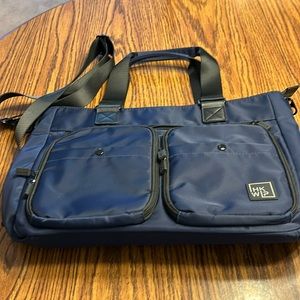 IHKWP Cargo Tote with Removable RFID Wallet